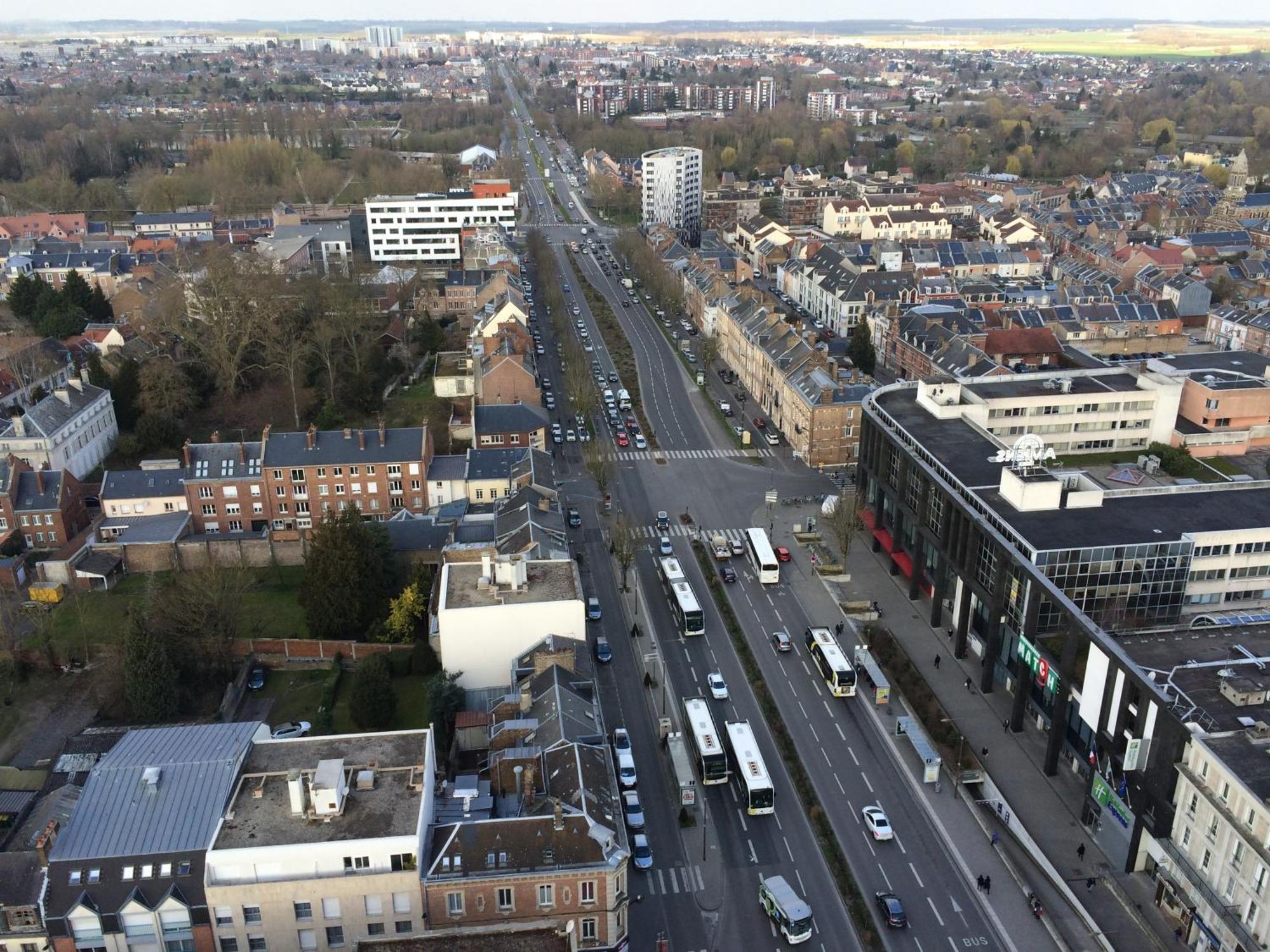 Le 360 Tour Perret 19Eme Panorama 4 Etoiles Apartamento Amiens Exterior foto